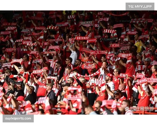 曼联稳居第三掌握欧冠主动权 红魔近期状态稳定成争四关键 曼联稳居第三掌握欧冠主动权 红魔近期状态稳定成争四关键